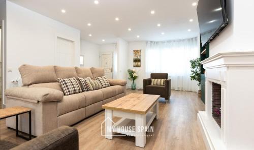 Las Mestas Casa | MyHouseSpain - Hermosa casa con jardín en Gijón