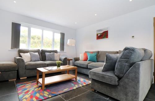 Pendeen Casa | Myles View