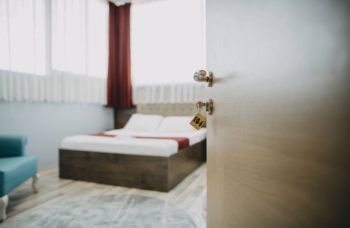 Bornova Hotel | MYMAHALL HOTEL