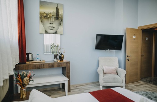 Bornova Hotel | MYMAHALL HOTEL