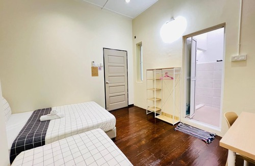 Downtown George Town Casa | myRoom at 14 J Mandalay