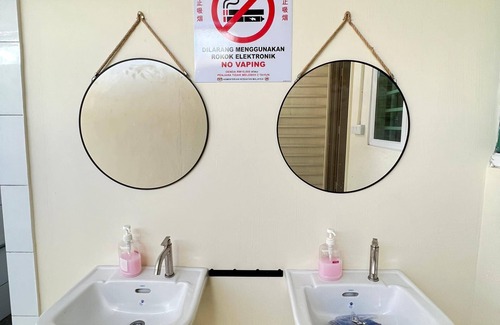Downtown George Town Casa | myRoom at 14 J Mandalay