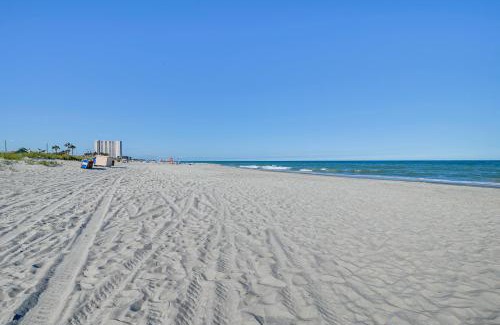 Myrtle Beach Casa | Myrtle Beach Coastal Cabana with Resort Amenities!