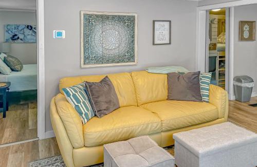 Myrtle Beach Casa | Myrtle Beach Coastal Cabana with Resort Amenities!