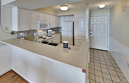The Dunes Condominio | Myrtle Beach Retreat | Ocean Views | Pool Access | SBC 1022