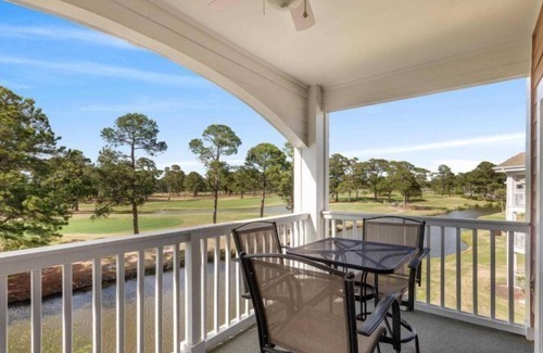 Central Myrtle Beach Casa | Myrtlewood 304-4713 Escape!