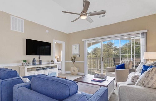 Central Myrtle Beach Casa | Myrtlewood 304-4713 Escape!
