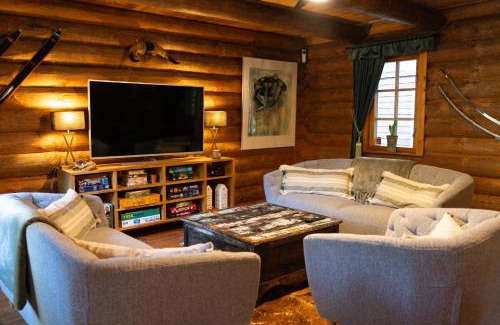 Orkelljunga Municipality Casa | Mysig timmerhus i skogen med privat bastu nära sjön