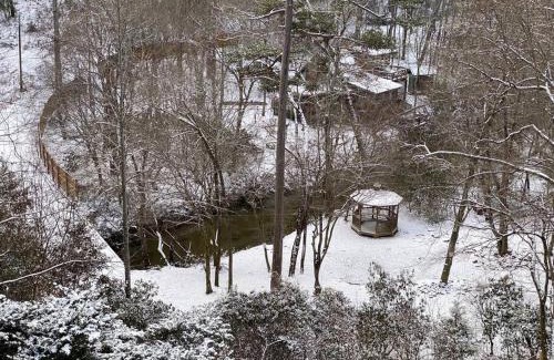 Mineral Bluff Casa | Mystic Creek Retreat (next to Blue Ridge)