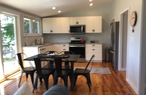 Mystic - New London Casa | Mystic Magical Sunsets awaits your arrival