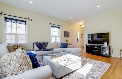Old Mystic Casa | Mystic Retreat with Patio and Grill Walk to River!