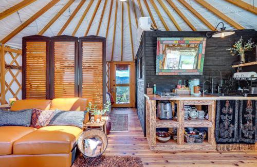 Fallbrook Apartamento | Mystical Mongolian Yurt in Fallbrook with Views!