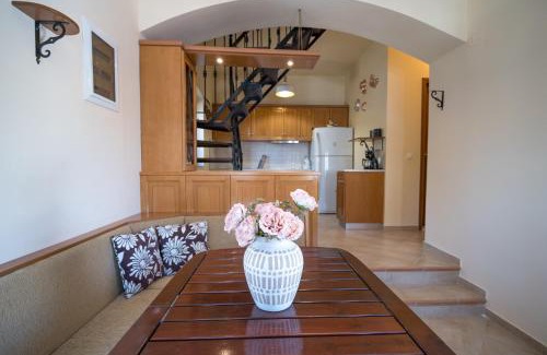 Pedi Casa | Mythos House - Seaside Retreat in Pedi