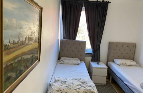 Gamla Staden-Sandskogen Casa | Nära till allt, i delad lägenhet
