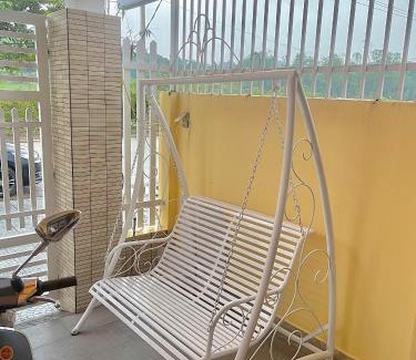 Thuy Xuan Casa | Nắng Homestay Huế