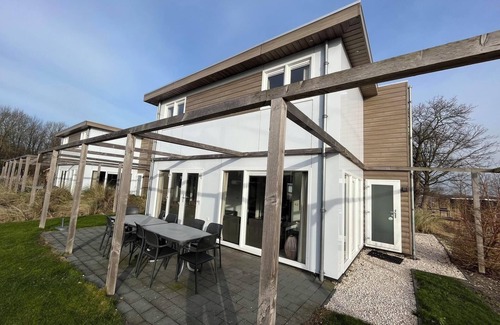 Municipality of Hellevoetsluis Casa | n/a