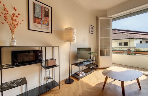 Gambetta Apartamento | N&J - PANTAI - Central - Close sea - Balcony