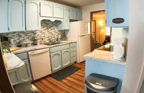 Richland Casa | N. Richland Ejecutivo / Corporativo / Familia -Deck-PingPong-2Bikes-Sleeps6-14-Kingsuite