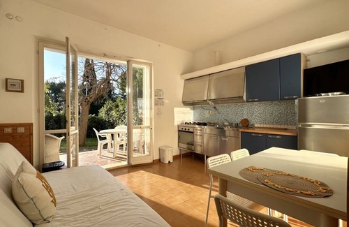 Villaggio Taunus Apartamento | N205 - Numana, delightful two-room apartment with garden