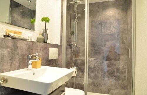 Aldingen Casa | N37 -modern eingerichtete Zimmer in ruhiger Lage