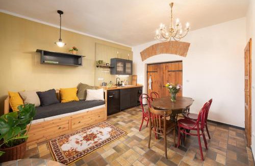 Pavlov Casa | Na cestě