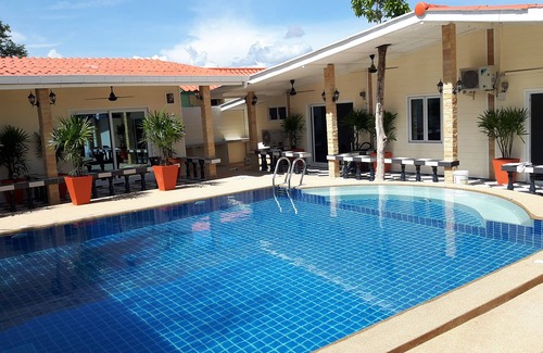 Na Chom Thian Villa | na jomtien villa con piscina grande