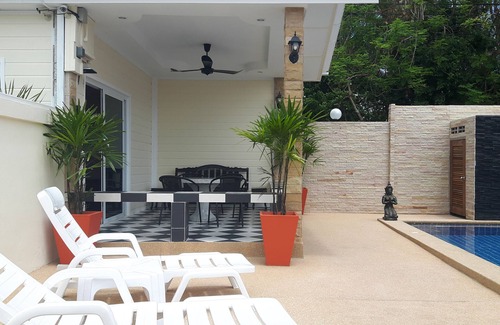 Na Chom Thian Villa | na jomtien villa con piscina grande
