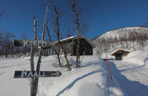 Kilpisjarvi Otro | Naali Mökki
