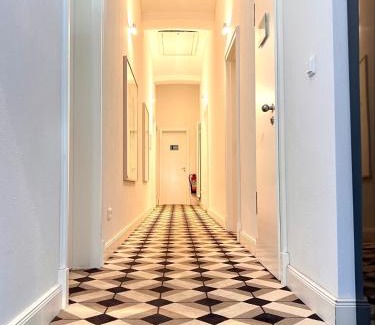 Euskirchen Hotel | Nachtquartier Burg Flamersheim