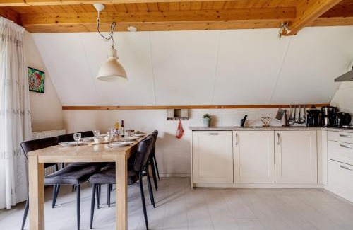 Zwiggelte Casa | Nachtzwaluw I Huisje met Buiten Zitplek