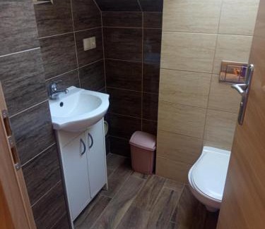 Czarna Casa | Nad Czarnym Potokiem