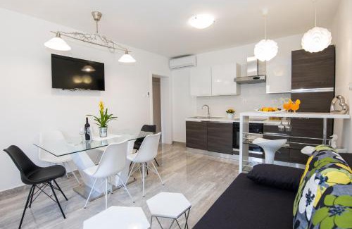 Montovjerna Apartamento | Nada 3