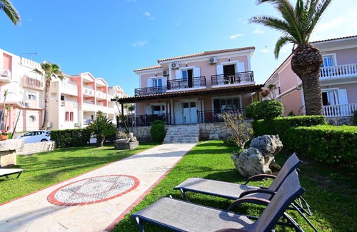 Argassi Apartamento | Nadia's Studios & Apartments in Argasi, Sea-View