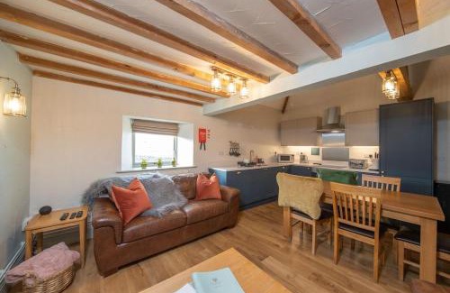 Crowdecote Casa | Nadin Cottage