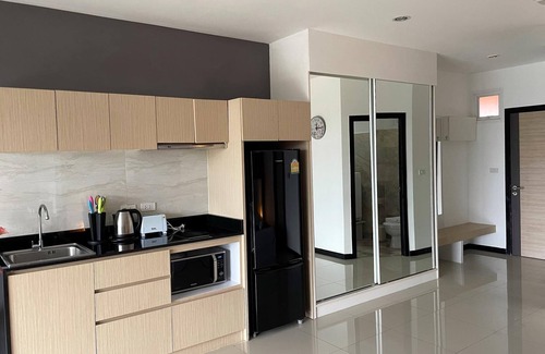 Nai Harn Apartamento | Nai Harn spacious studio, great amenities!