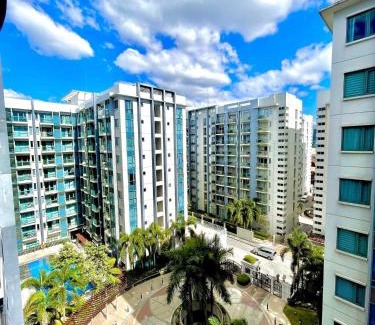 Pasay Apartamento | NAIA T3 Two Palmtree Villas 3-5mins away from Resorts World Casino Manila