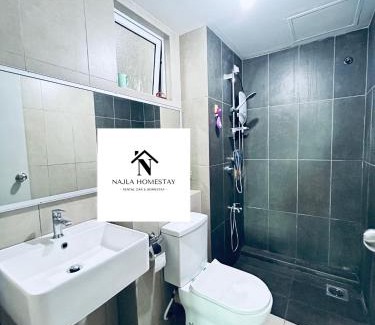 Sandakan Apartamento | Najla Homestay