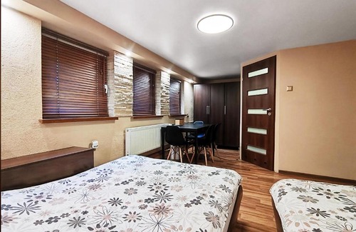 Wola Duchacka Casa | Najlepsze Miejsce - pokoje i apartamenty w Krakowie