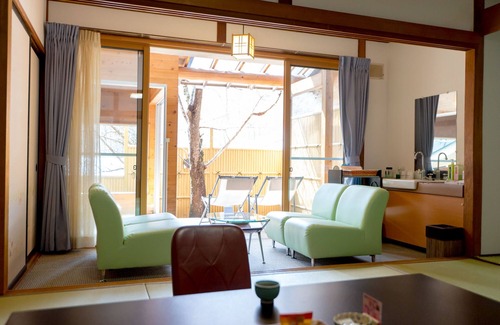Nagano Casa | Nakaoyama Onsen Shosenkaku