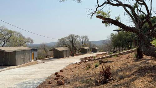 Moses Kotane Otro | Namamaoto Cubes Resort
