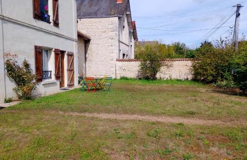 Moussais-la-Bataille Apartamento | Namasté 'Au vieux Poitiers' 1 rue Pierre Semard 86530