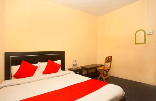 Bhedetar Complejo | Namaste Resort