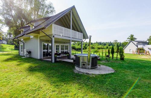 Kurtuvenai Casa | Namelis ant ežero kranto "Giliaus Elingas"