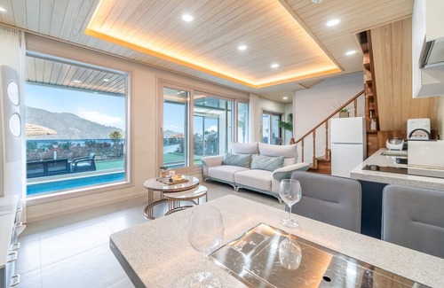Namhae Casa | Namhae Eagless Poolvilla Pension