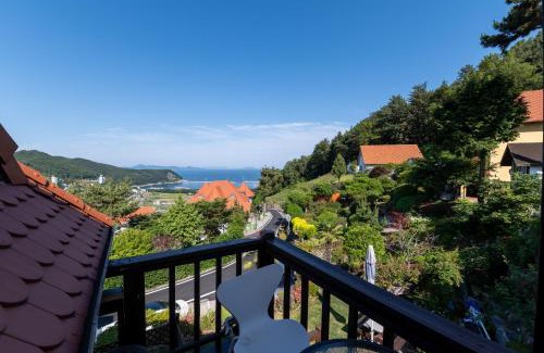 Mulgol Casa | Namhae Frankfurt Pension