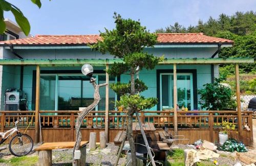 Namhae Casa | Namhae One Fine Day Private Pension