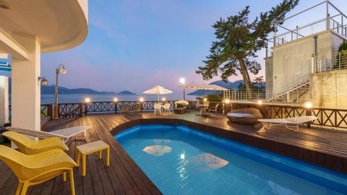 Namhae Casa | Namhae Opera House Pension