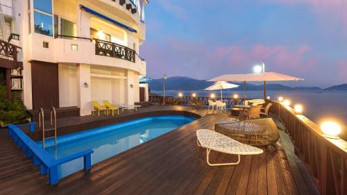 Namhae Casa | Namhae Opera House Pension