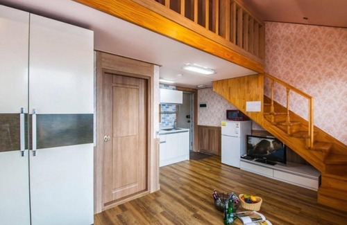 Samdong-myeon Casa | Namhae Rising Sun Landscape Pension