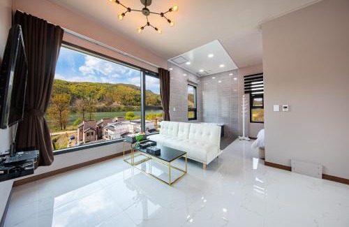 Namsan Casa | Namiseom 2020 Spa Poolvilla